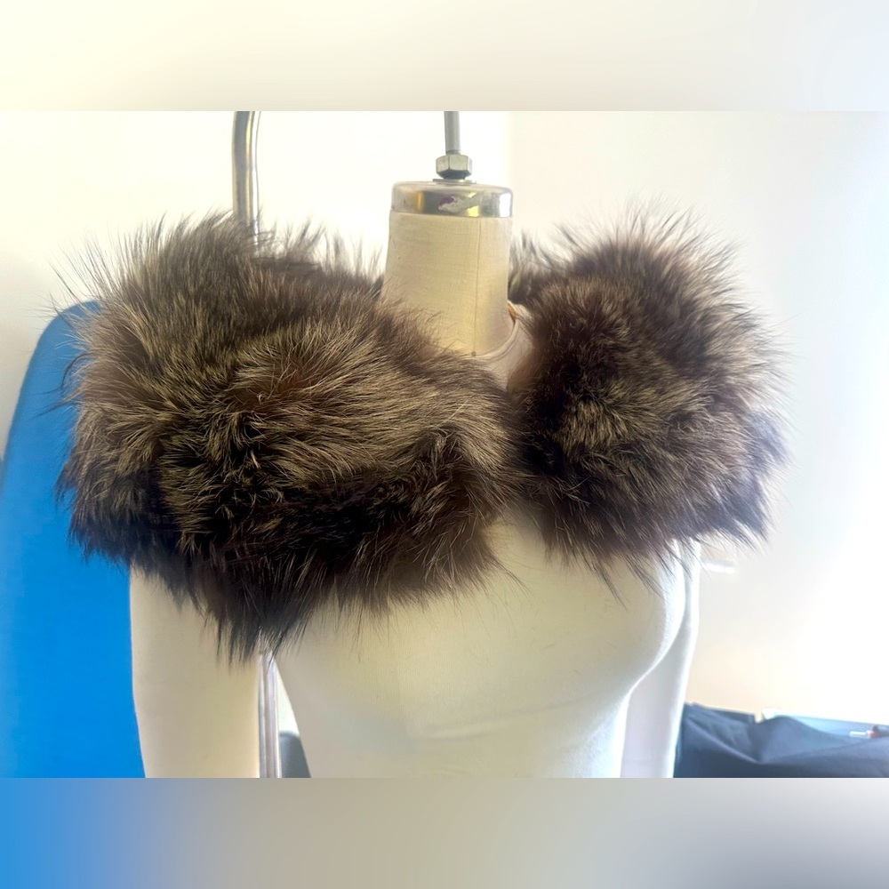 Ethical Vintage Button-on Detachable Fur Collar